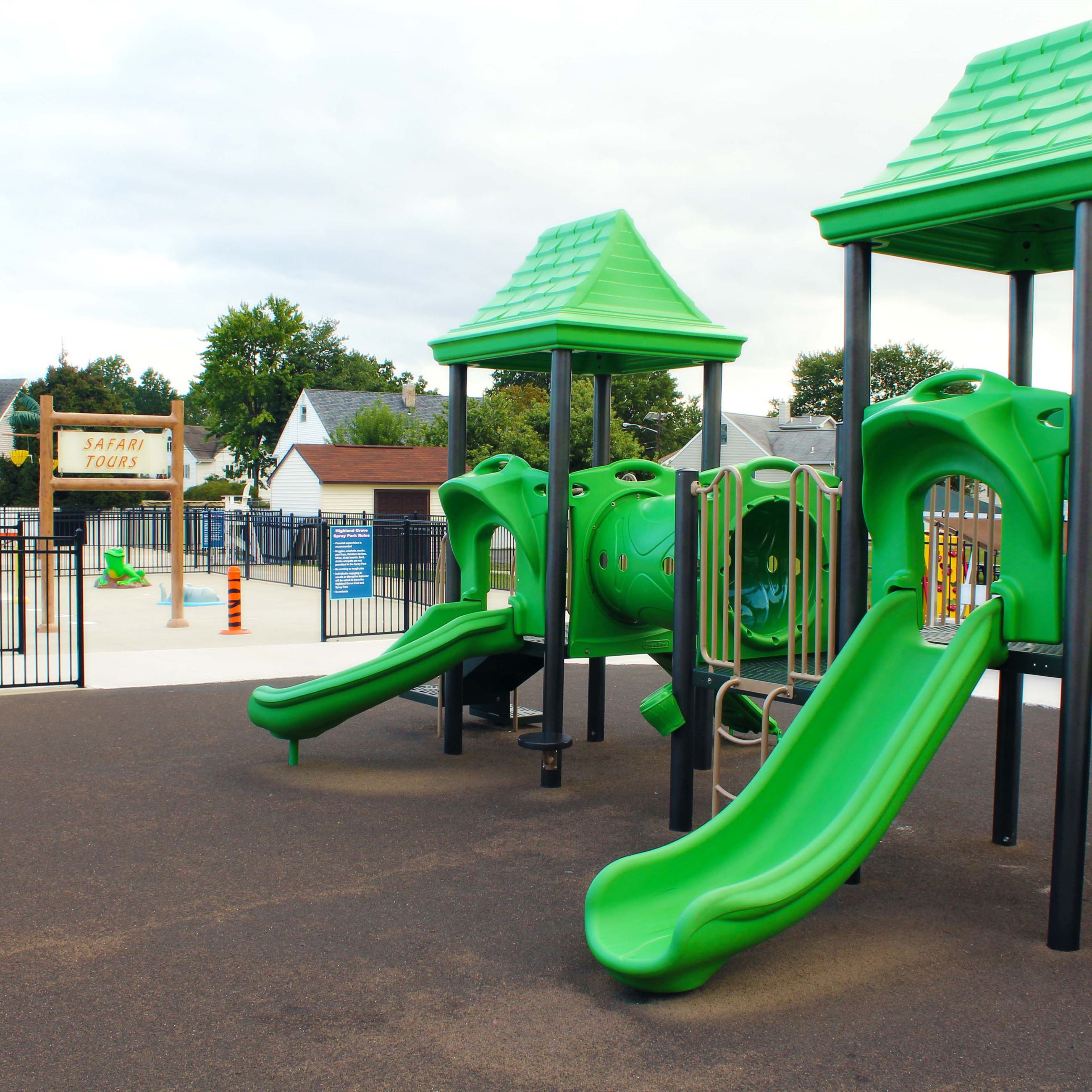 Highland Grove Fords 1