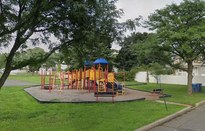 Clinton Street Park, Keasbey