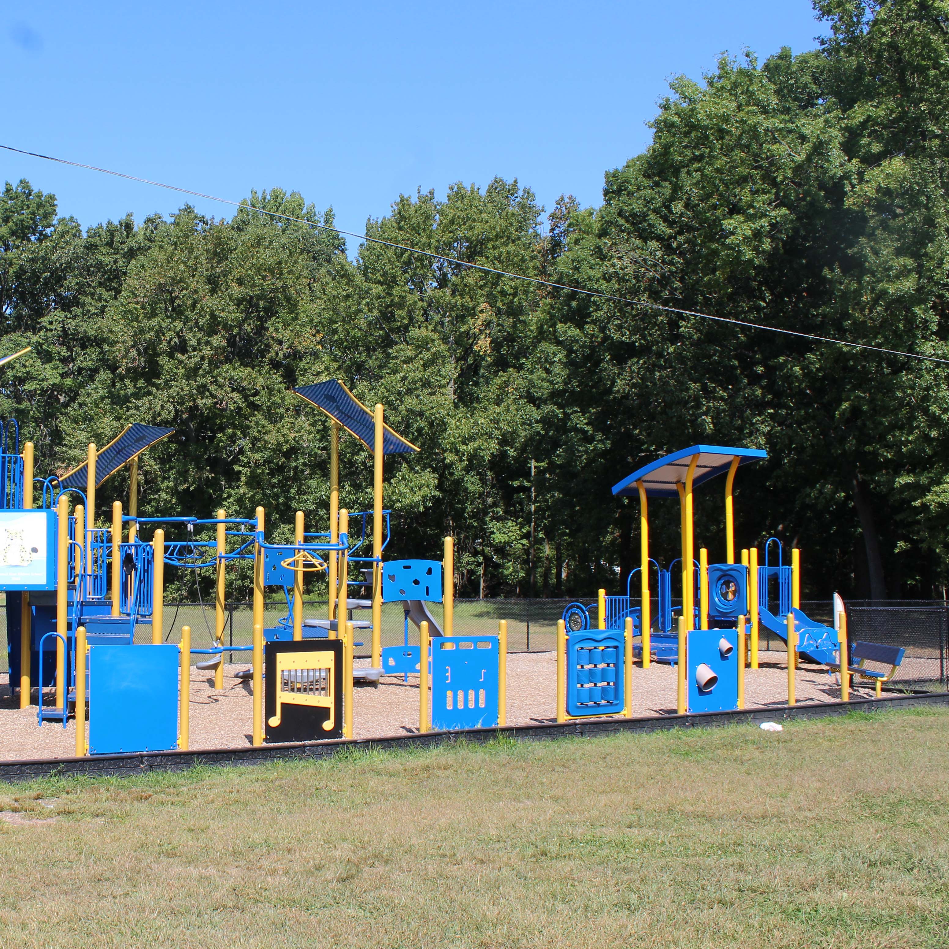 Claremont Ave Colonia 1